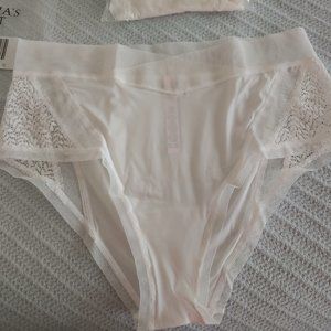 BODY BY VICTORIA MIDRISE CHEEKY PANTIES 2 PAIR S/P